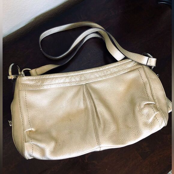 B.Makowsky Soft Leather Metallic Gold Shimmer Shoulder Bag Purse - Picture 1 of 7